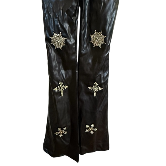 NWT Fashion Nova Dolce Faux Leather Embellished Jumpsuit Women’s Size XS - Picture 4 of 16